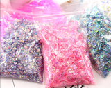 Iridescent flakes | Irregular shaped flakes | Holographic flakes | Iridescent flakes | Iridescent glitter | Holo glitter | Confetti